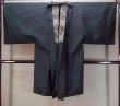 Photo2: N1226A Used Japanese kimono  Bluish Gray OSHIMA-TSUMUGI for men / Silk. Tortoise-shell pattern(Hexagonal pattern)   (Grade B) (2)