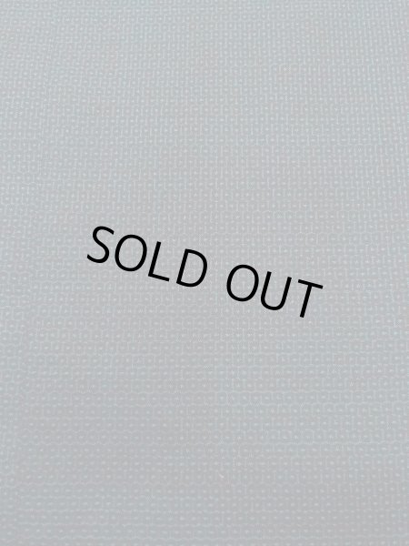 Photo9: N1226A Used Japanese kimono  Bluish Gray OSHIMA-TSUMUGI for men / Silk. Tortoise-shell pattern(Hexagonal pattern)   (Grade B) (9)