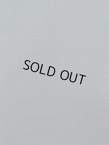 Photo10: N1226A Used Japanese kimono  Bluish Gray OSHIMA-TSUMUGI for men / Silk. Tortoise-shell pattern(Hexagonal pattern)   (Grade B) (10)