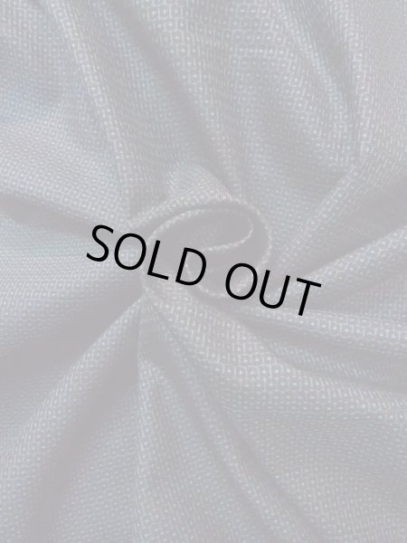 Photo13: N1226B Used Japanese kimono  Bluish Gray OSHIMA-TSUMUGI for men / Silk. Tortoise-shell pattern(Hexagonal pattern)   (Grade C) (13)