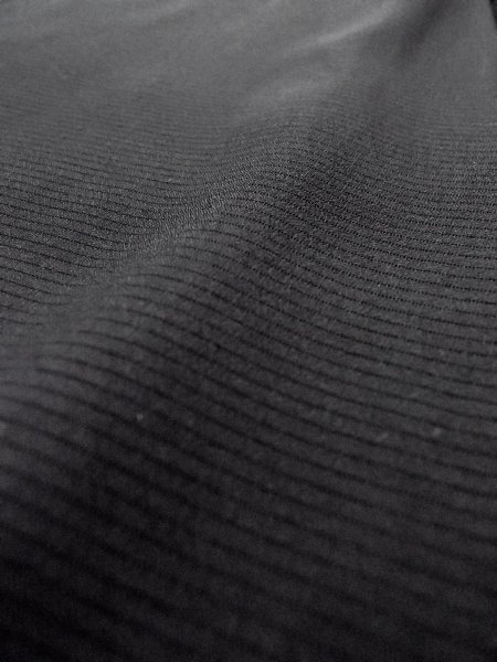 Photo6: Mint N1227A Vintage Japanese kimono   Black MONTSUKI crests for women / Silk.    (Grade A) (6)