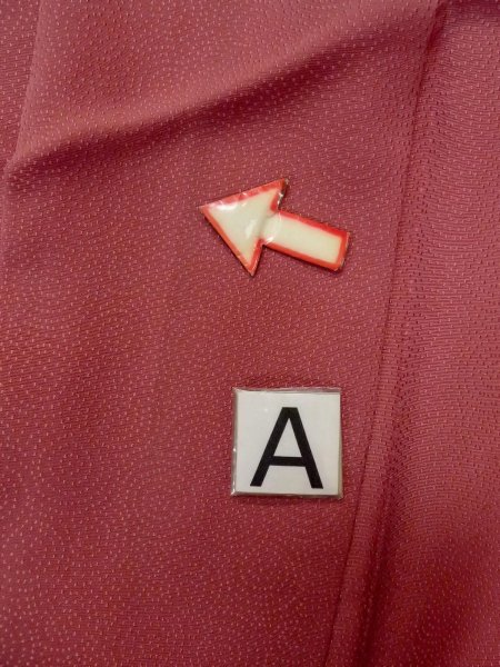 Photo15: O0117C Vintage Japanese kimono   Coral IROMUJI plain colored for women / Silk.    (Grade B) (15)