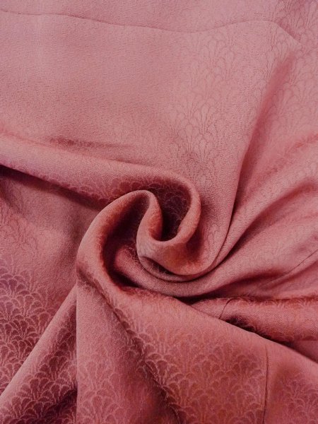 Photo12: O0117E Vintage Japanese kimono  Reddish Coral IROMUJI plain colored for women / Silk.    (Grade B) (12)