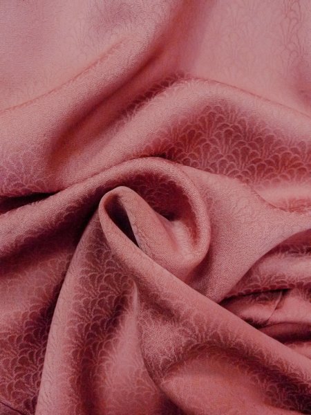 Photo13: O0117E Vintage Japanese kimono  Reddish Coral IROMUJI plain colored for women / Silk.    (Grade B) (13)