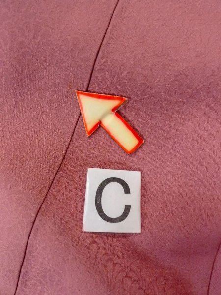 Photo17: O0117E Vintage Japanese kimono  Reddish Coral IROMUJI plain colored for women / Silk.    (Grade B) (17)