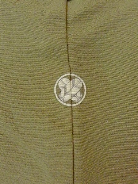 Photo3: O0117G Vintage Japanese kimono  Grayish Green IROMUJI plain colored for women / Silk.    (Grade C) (3)