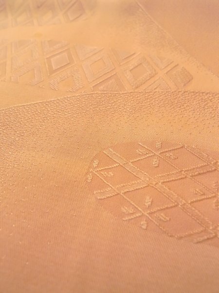 Photo8: O0117I Vintage Japanese kimono   Golden Yellow IROMUJI plain colored for women / Silk.  Based woven pattern: Dapple pattern  (Grade C) (8)