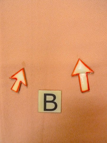 Photo15: O0117I Vintage Japanese kimono   Golden Yellow IROMUJI plain colored for women / Silk.  Based woven pattern: Dapple pattern  (Grade C) (15)