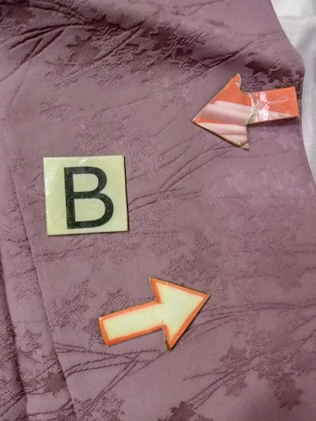 Photo15: O0117L Vintage Japanese kimono Pale Grayish Purple IROMUJI plain colored for women / Silk.    (Grade B) (15)