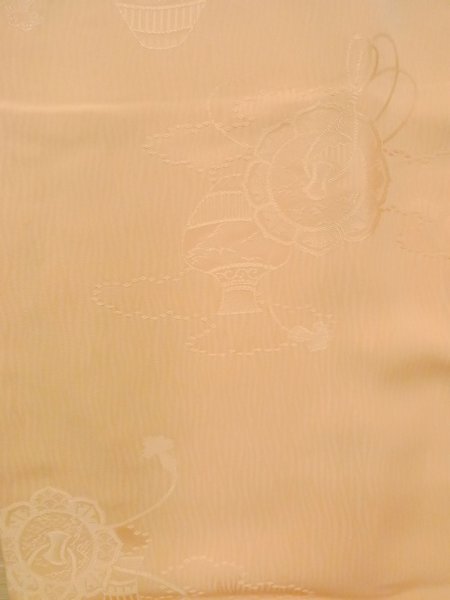 Photo4: O0117M Vintage Japanese kimono Light  Orange IROMUJI plain colored for women / Silk.  Based woven pattern: Mirror  (Grade B) (4)