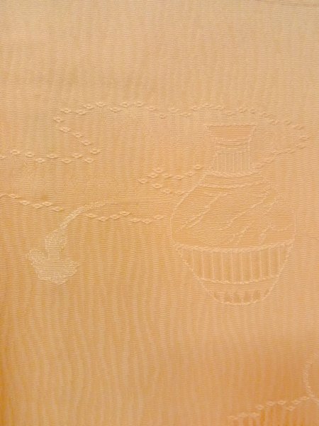 Photo5: O0117M Vintage Japanese kimono Light  Orange IROMUJI plain colored for women / Silk.  Based woven pattern: Mirror  (Grade B) (5)