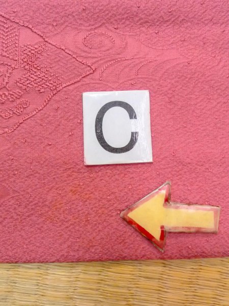 Photo16: O0117N Vintage Japanese kimono   Pink IROMUJI plain colored for women / Silk.  Base woven pattern: Gap in a cloud, Square piece of fancy paper, abstract pattern  (Grade B) (16)