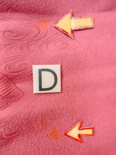 Photo17: O0117N Vintage Japanese kimono   Pink IROMUJI plain colored for women / Silk.  Base woven pattern: Gap in a cloud, Square piece of fancy paper, abstract pattern  (Grade B) (17)