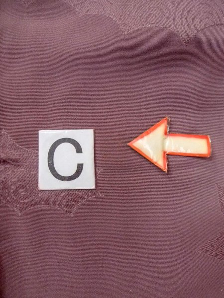 Photo16: O0117P Vintage Japanese kimono  Grayish Purple IROMUJI plain colored for women / Silk.    (Grade B) (16)