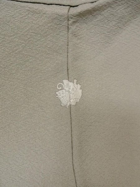 Photo3: O0117Q Vintage Japanese kimono  Light Gray IROMUJI plain colored for women / Silk.    (Grade B) (3)