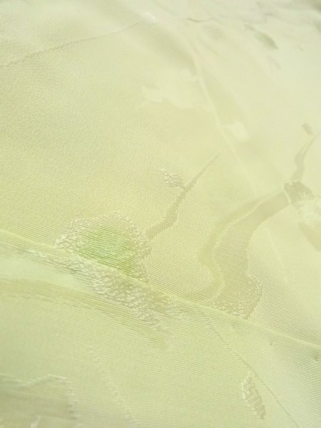 Photo8: O0117R Vintage Japanese kimono  Light Yellowish Green KOMON dyed for women / Silk.    (Grade B) (8)