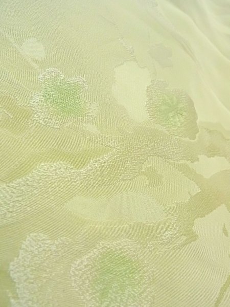 Photo9: O0117R Vintage Japanese kimono  Light Yellowish Green KOMON dyed for women / Silk.    (Grade B) (9)
