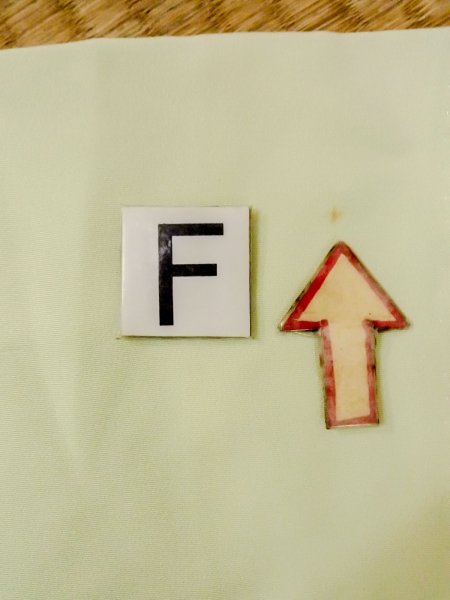 Photo19: O0117R Vintage Japanese kimono  Light Yellowish Green KOMON dyed for women / Silk.    (Grade B) (19)