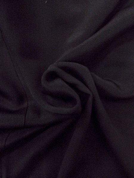 Photo8: O0117V Vintage Japanese kimono   Black MONTSUKI crests for women / Silk.    (Grade D) (8)