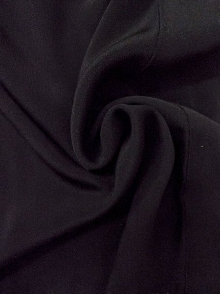 Photo9: O0117V Vintage Japanese kimono   Black MONTSUKI crests for women / Silk.    (Grade D) (9)