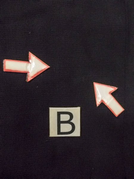 Photo14: O0118A Vintage Japanese kimono   Black MONTSUKI crests for women / Silk.    (Grade B) (14)