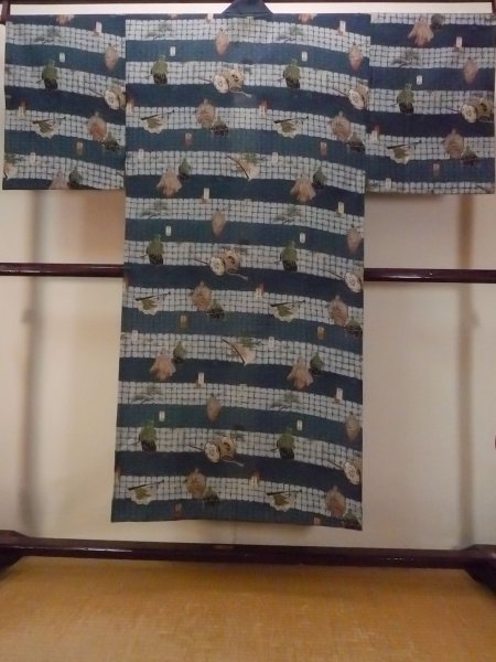 Photo2: O0124A Vintage Japanese kimono   Indigo Blue Men's Juban for men / Wool. Pine tree/branch/needle,   (Grade D) (2)