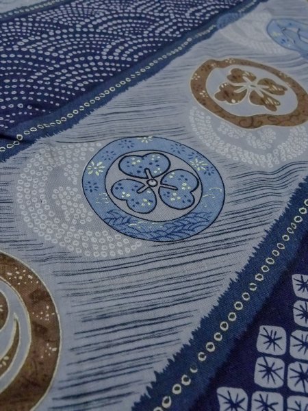 Photo7: O0124B Vintage Japanese kimono   Indigo Blue Men's Juban for men / Wool. Wave, Crest pattern  (Grade D) (7)