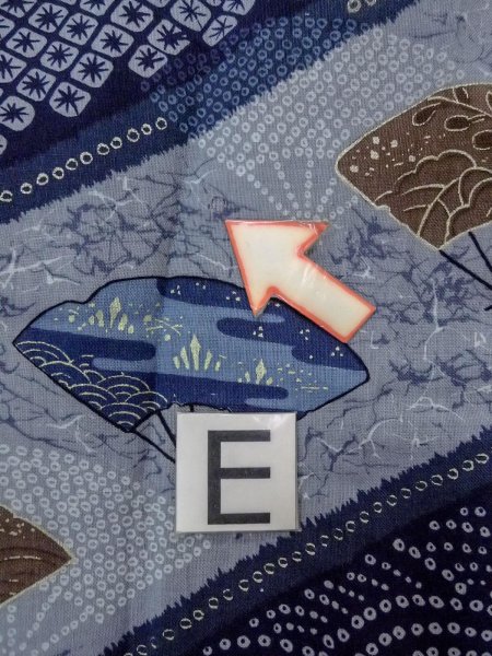 Photo17: O0124B Vintage Japanese kimono   Indigo Blue Men's Juban for men / Wool. Wave, Crest pattern  (Grade D) (17)