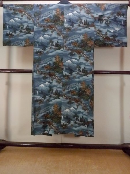 Photo2: O0124C Vintage Japanese kimono   Light Blue Men's Juban for men / Wool. Pine tree/branch/needle,   (Grade C) (2)