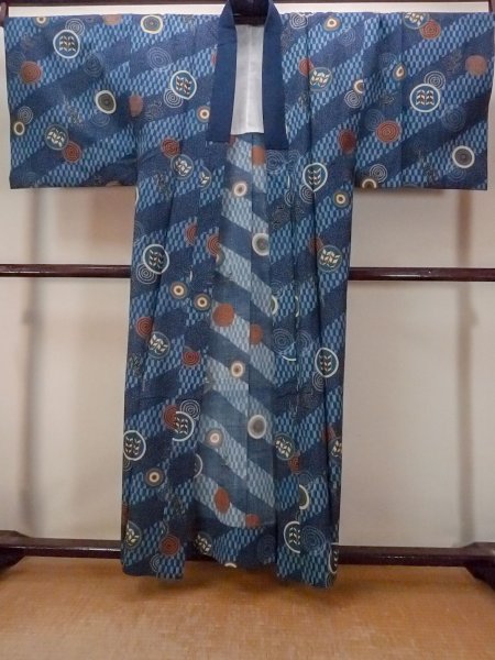 Photo1: O0124E Vintage Japanese kimono   Indigo Blue Men's Juban for men / Wool. Dot, Allow feathers pattern  (Grade B) (1)