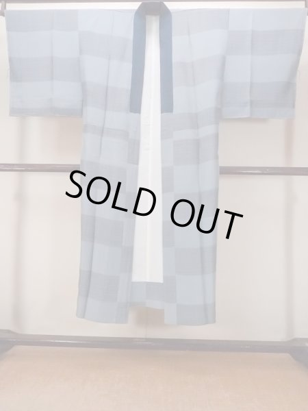 Photo1: O0124F Vintage Japanese kimono   Gray Men's Juban for men / Silk. Plaid Checks   (Grade B) (1)