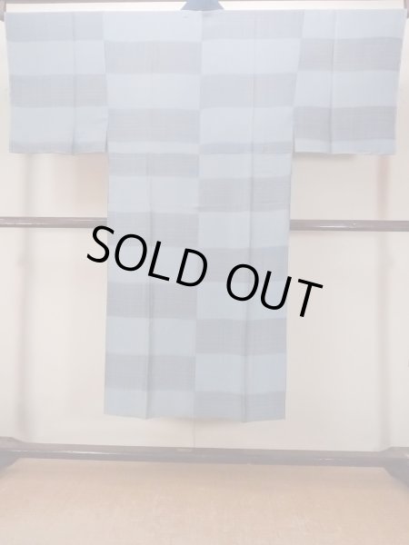 Photo2: O0124F Vintage Japanese kimono   Gray Men's Juban for men / Silk. Plaid Checks   (Grade B) (2)