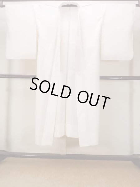 Photo1: O0124H Vintage Japanese kimono   Off White JUBAN undergarment for women / Silk. Stripes   (Grade B) (1)