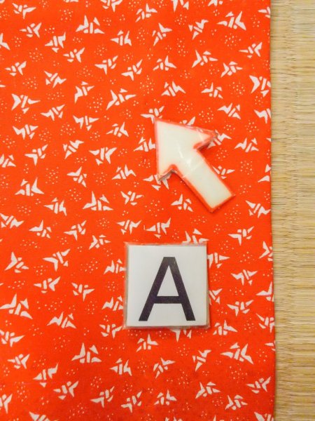 Photo14: O0124N Vintage Japanese kimono  Vivid Orange JUBAN undergarment for women / Synthetic. Crane, Folded paper crane pattern  (Grade B) (14)