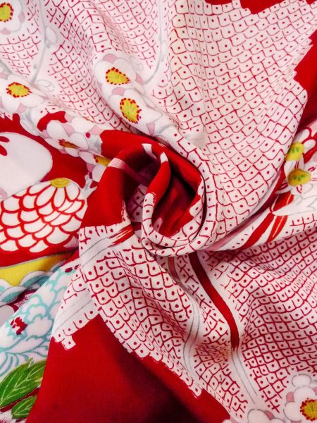 Photo11: O0124O Antique Japanese kimono   Red JUBAN undergarment for women / Silk. Peony,   (Grade C) (11)