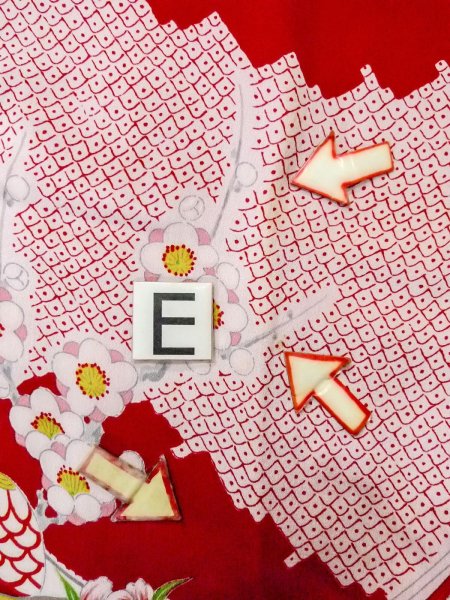 Photo18: O0124O Antique Japanese kimono   Red JUBAN undergarment for women / Silk. Peony,   (Grade C) (18)