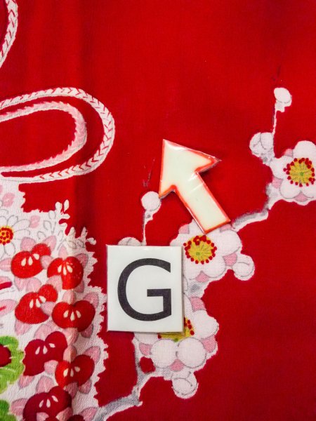 Photo20: O0124O Antique Japanese kimono   Red JUBAN undergarment for women / Silk. Peony,   (Grade C) (20)