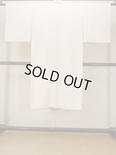 Photo2: O0124Q Vintage Japanese kimono   Ivory JUBAN undergarment for women / Silk.    (Grade B) (2)