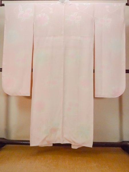 Photo2: O0124U Vintage Japanese kimono  Pale Pink JUBAN undergarment for women / Silk. Flower,   (Grade D) (2)