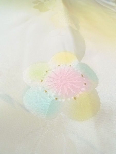 Photo8: O0124W Vintage Japanese kimono  Shiny Ivory JUBAN undergarment for women / Silk. Flower,   (Grade B) (8)
