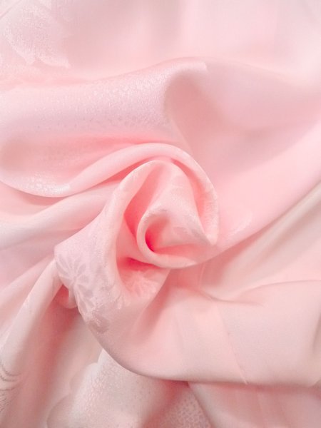 Photo12: O0124X Vintage Japanese kimono  Pale Pink JUBAN undergarment for women / Silk.  Plum blossoms, clouds pattern  (Grade B) (12)