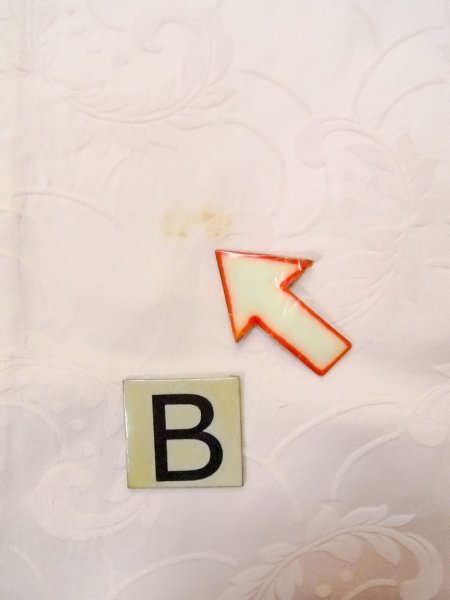 Photo15: O0125A Vintage Japanese kimono   Ivory JUBAN undergarment for women / Silk. Flower,   (Grade C) (15)