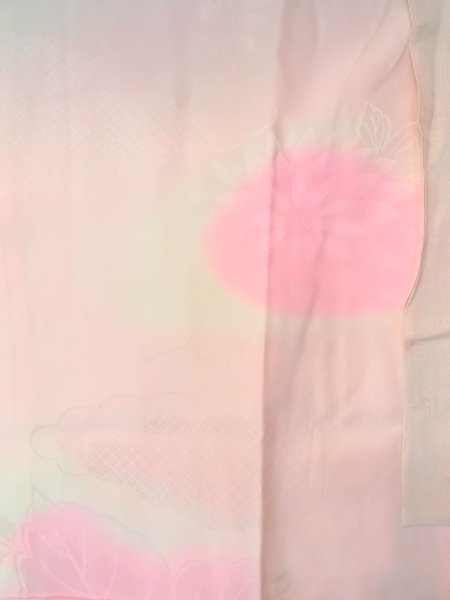 Photo3: O0125B Vintage Japanese kimono  Pale Pink JUBAN undergarment for women / Silk. Chrysanthemum,   (Grade B) (3)