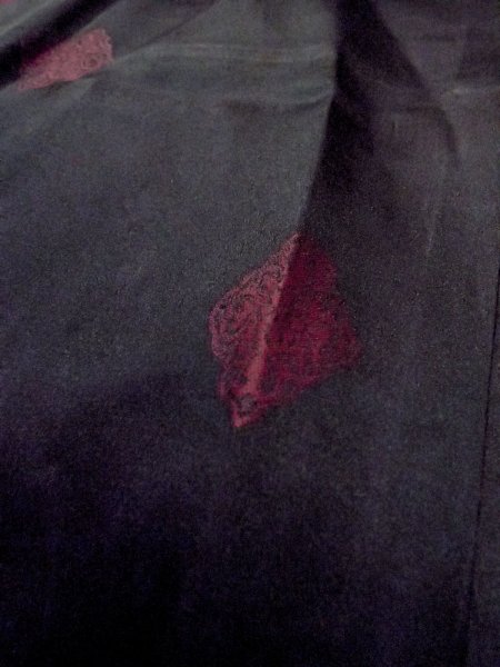 Photo8: O0131A Vintage Japanese kimono   Black MICHIYUKI outer coat for women / Silk. Chrysanthemum,   (Grade B) (8)