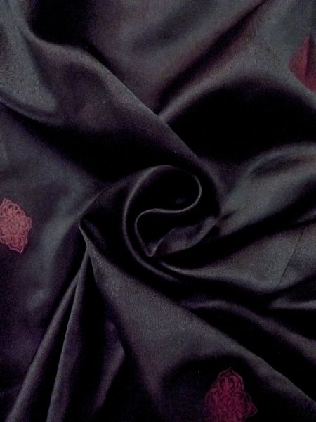 Photo11: O0131A Vintage Japanese kimono   Black MICHIYUKI outer coat for women / Silk. Chrysanthemum,   (Grade B) (11)