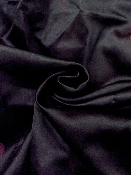 Photo12: O0131A Vintage Japanese kimono   Black MICHIYUKI outer coat for women / Silk. Chrysanthemum,   (Grade B) (12)