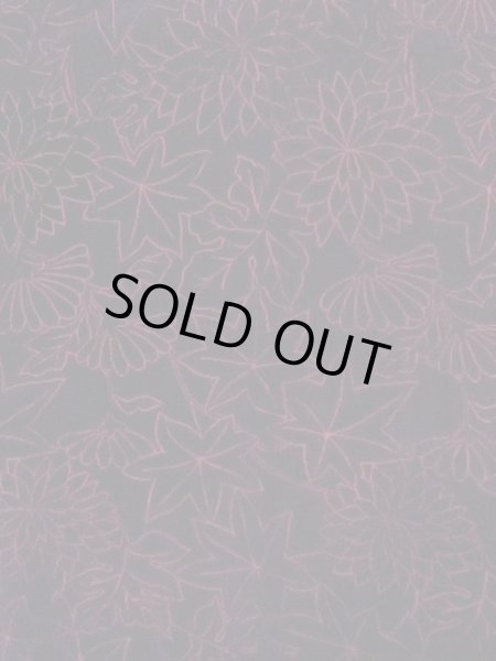 Photo3: Mint O0131D Vintage Japanese kimono   Black MICHIYUKI outer coat for women / Cotton. Chrysanthemum, Material: velvet  (Grade A) (3)