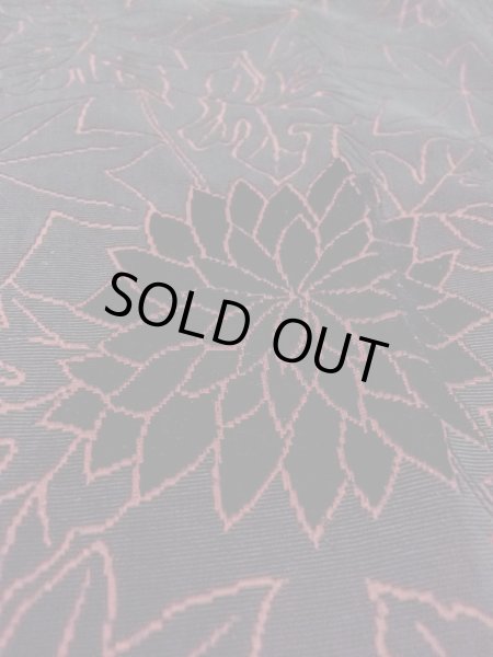 Photo9: Mint O0131D Vintage Japanese kimono   Black MICHIYUKI outer coat for women / Cotton. Chrysanthemum, Material: velvet  (Grade A) (9)