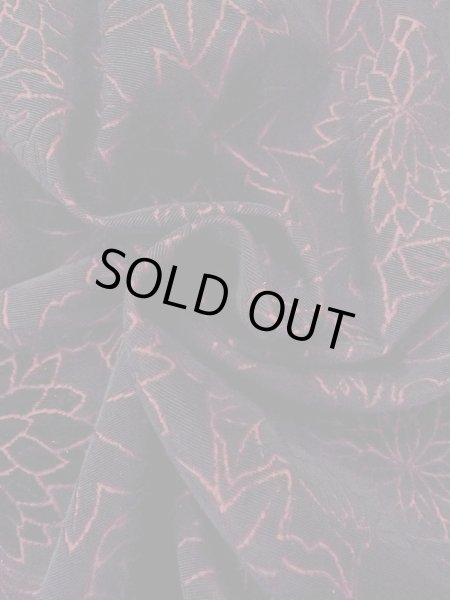 Photo12: Mint O0131D Vintage Japanese kimono   Black MICHIYUKI outer coat for women / Cotton. Chrysanthemum, Material: velvet  (Grade A) (12)