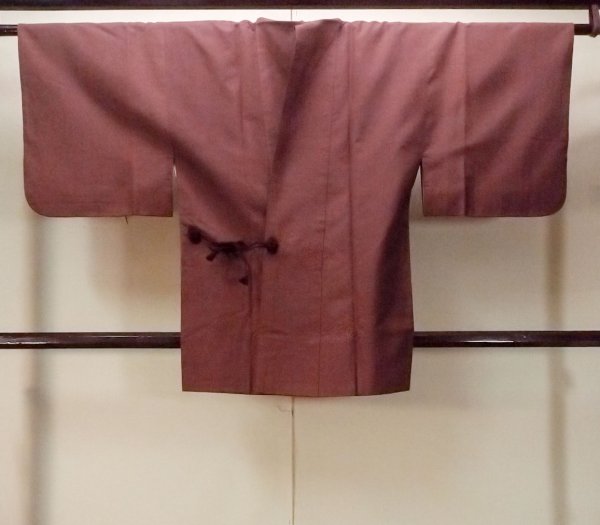 Photo1: O0131F Vintage Japanese kimono  Pale Dark Red DOCHUGI outer coat for women / Silk. Hemp leaf   (Grade B) (1)